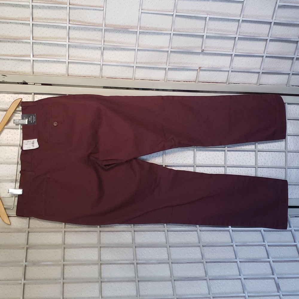 J. Crew red wine the Sutton mens casual pants 31
